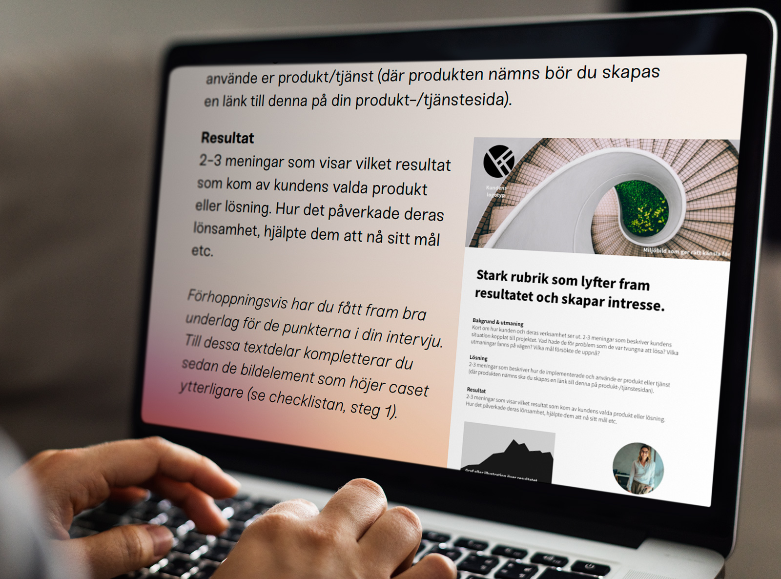 Guide: så skapar du perfekta kundcase - bild på person som läser guiden på datorskärm